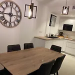 La Maison Blanche 3*