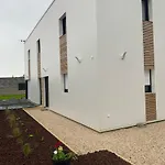 Pensión La Maison Blanche Bouguenais