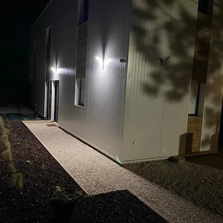 La Maison Blanche Guest house Bouguenais