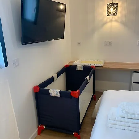 Guest house La Maison Blanche 3*