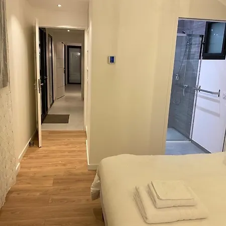 La Maison Blanche 1 3*
