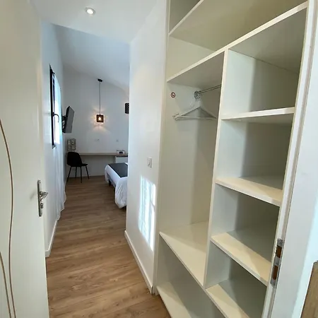 招待所 La Maison Blanche 1 Et 2 3*