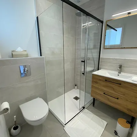 La Maison Blanche 1 3*